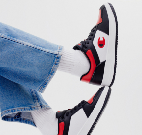 SNEAKERSY