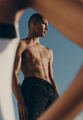 CALVIN KLEIN